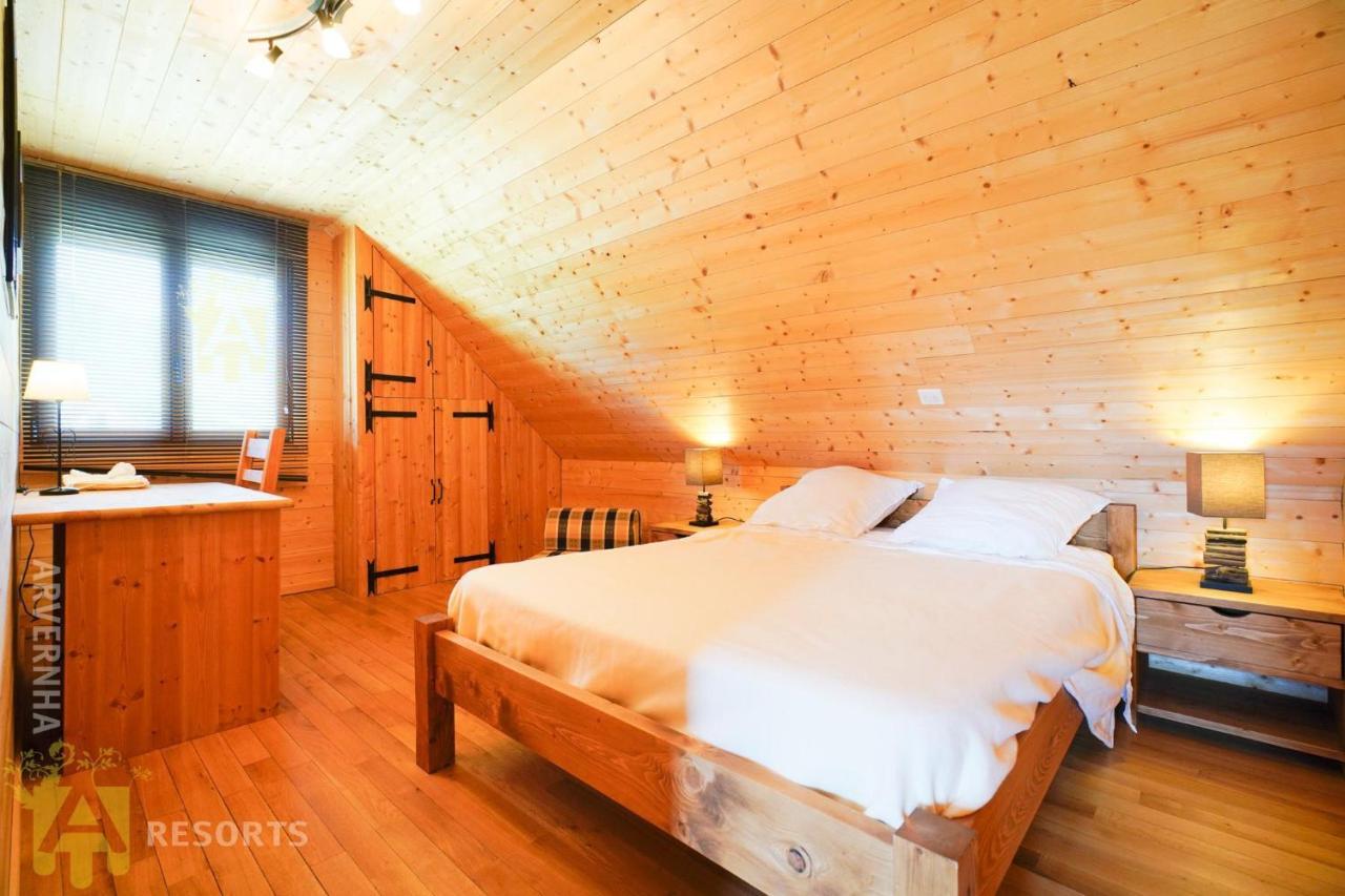 Chalet De Solene Шамбон-сюр-Лак Экстерьер фото